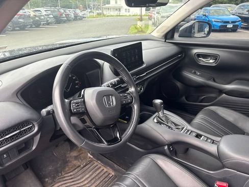 Used 2024 Honda HR-V EX-L image 12