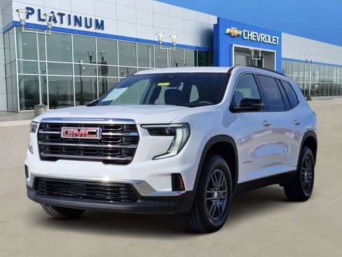 Used 2025 GMC Acadia Elevation image 2