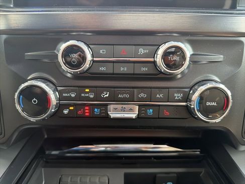 New 2026 Ford F250 Lariat w/ Lariat Ultimate Package image 23
