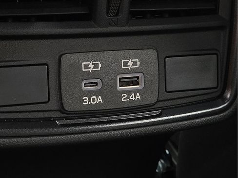 Used 2026 Subaru Forester Limited AWD/4WD image 21