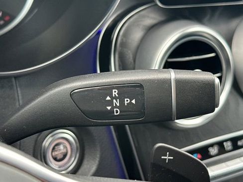 Used 2022 Mercedes-Benz GLC 300 4MATIC image 20