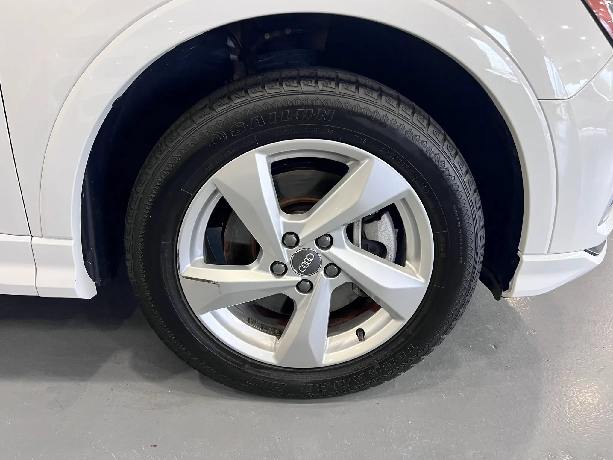 Used 2020 Audi Q3 2.0T Premium AWD/4WD image 33