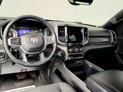 Used 2020 RAM 1500 Big Horn AWD/4WD image 12