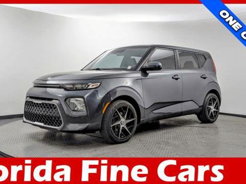 Used 2020 Kia Soul LX FWD image 1