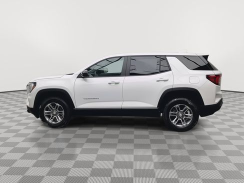 New 2026 GMC Terrain Elevation w/ LPO, Floor Liner Package image 34