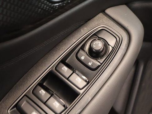 Used 2025 Subaru Outback Wilderness image 13