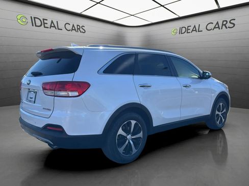 Used 2017 Kia Sorento EX FWD image 5