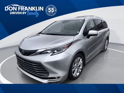 Used 2023 Toyota Sienna Platinum