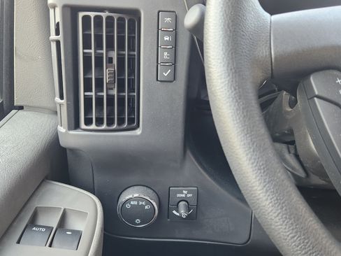 New 2024 Chevrolet Express 3500 w/ Power Convenience Package image 23