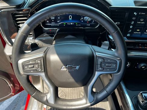 Used 2023 Chevrolet Silverado 1500 RST AWD/4WD image 31