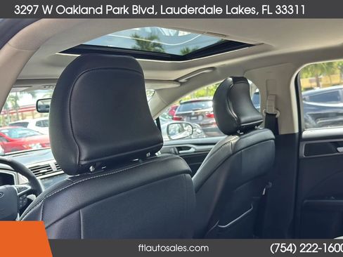 Used 2018 Ford Fusion SE w/ Equipment Group 602A FWD image 26
