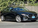 Used 2022 MAZDA MAZDA3 Sedan image 2