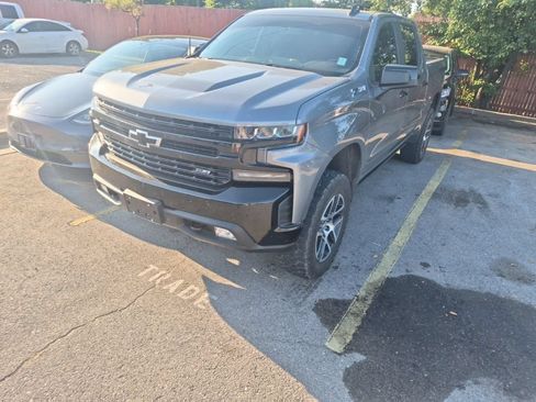 Used 2019 Chevrolet Silverado 1500 LT Trail Boss AWD/4WD image 4