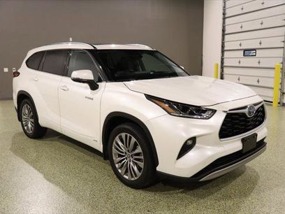 Used 2021 Toyota Highlander Platinum