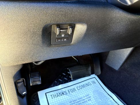 Used 2011 Chevrolet Silverado 2500 LT w/ Interior Plus Package image 28