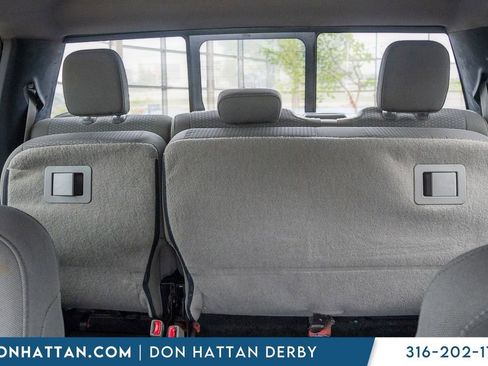 Used 2017 Ford F150 XLT w/ Equipment Group 302A Luxury AWD/4WD image 13