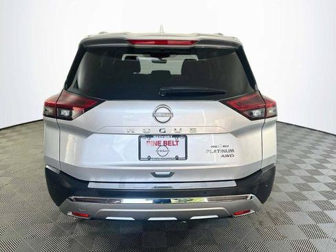 Certified 2022 Nissan Rogue Platinum w/ Head-Up Display Package AWD/4WD image 5