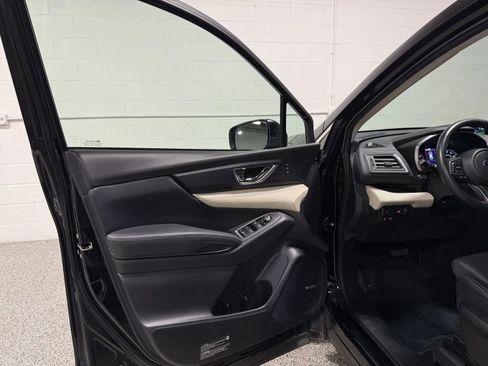 Used 2019 Subaru Ascent Limited w/ Popular Package #3 image 10