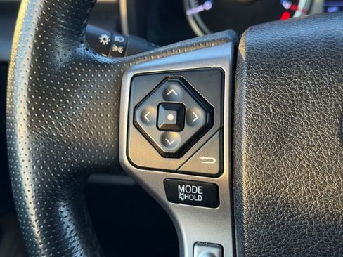 Used 2016 Toyota 4Runner Limited image 17