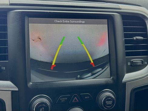 Used 2018 RAM 1500 Big Horn RWD image 10