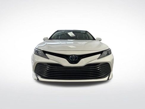 Used 2020 Toyota Camry XLE w/ Driver Assist Package image 12