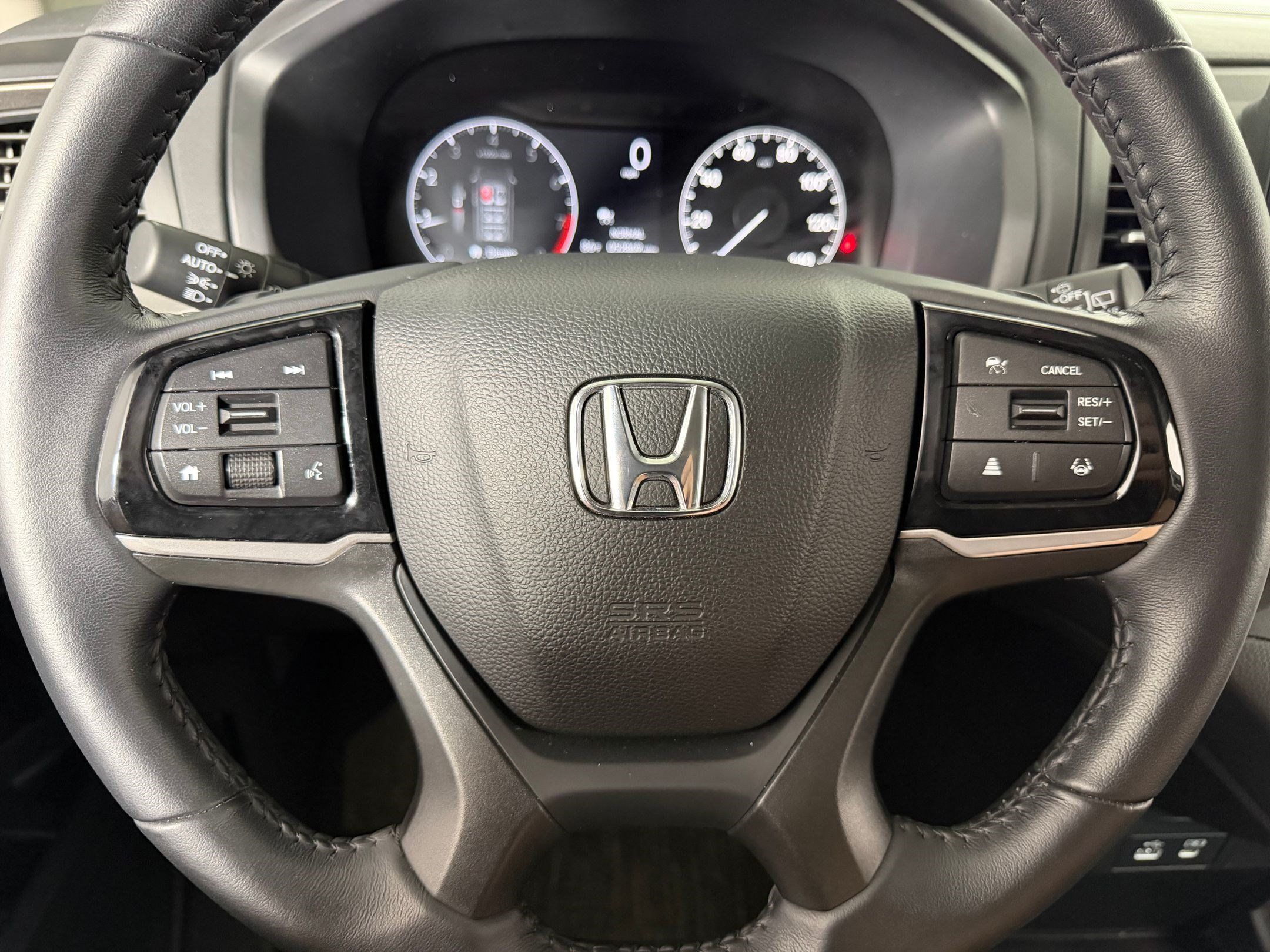 Certified 2025 Honda Odyssey EX-L image 9
