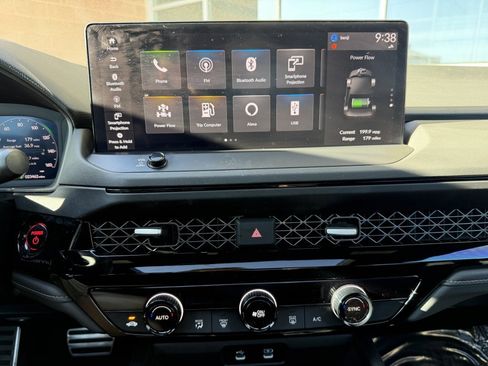 Used 2024 Honda Accord Sport image 18