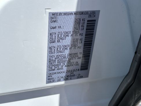 Certified 2025 Nissan Pathfinder Platinum w/ Cargo Package image 41