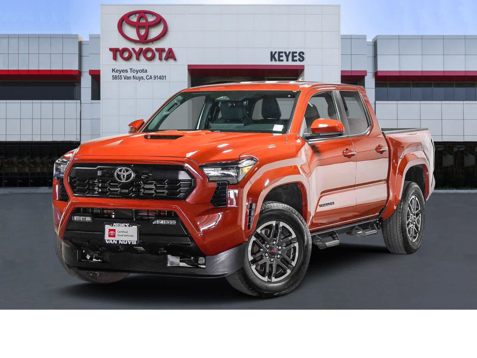 Certified 2025 Toyota Tacoma TRD Sport AWD/4WD image 1