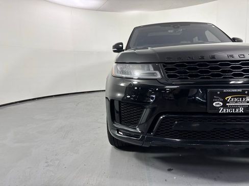 Used 2019 Land Rover Range Rover Sport HST image 3