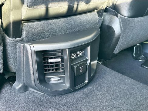 Used 2024 RAM 2500 Laramie image 28