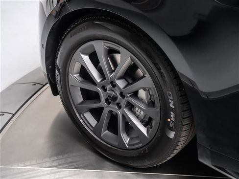 New 2026 Land Rover Range Rover Sport Dynamic SE image 12