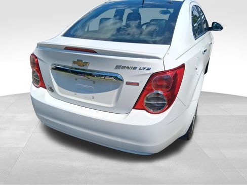 Used 2014 Chevrolet Sonic LTZ FWD image 8
