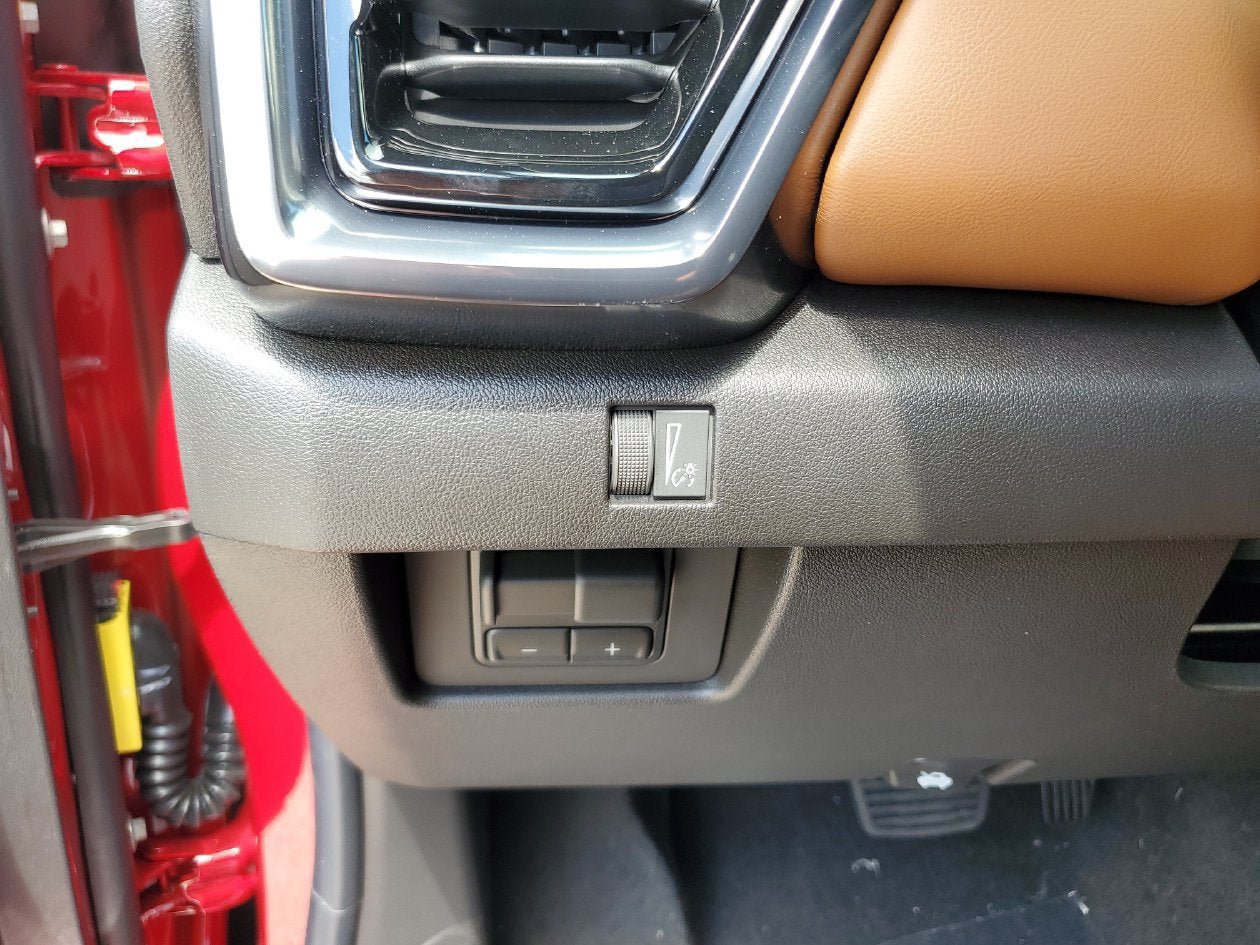 New 2026 GMC Canyon AT4 w/ Technology Plus Package AWD/4WD image 30