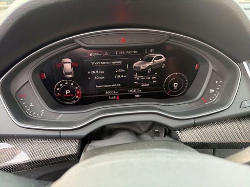 Used 2020 Audi SQ5 Premium Plus w/ Premium Plus Package AWD/4WD image 11