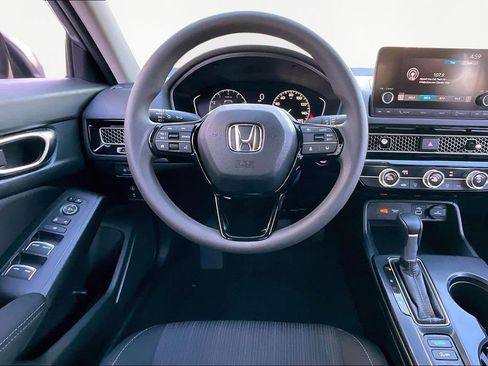 Used 2024 Honda Civic LX image 9