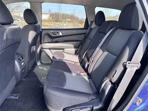 Used 2020 Nissan Pathfinder SV w/ Cargo Package image 25