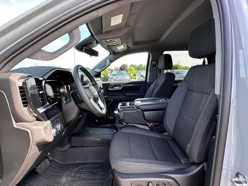 Used 2024 GMC Sierra 1500 Elevation AWD/4WD image 17