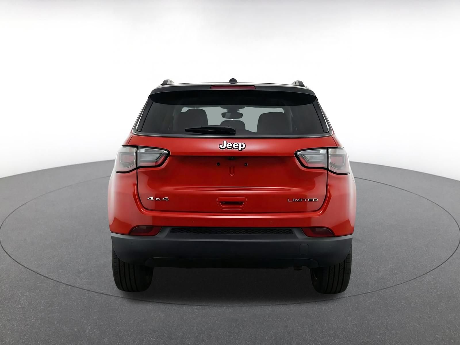 Used 2025 Jeep Compass Limited AWD/4WD image 7