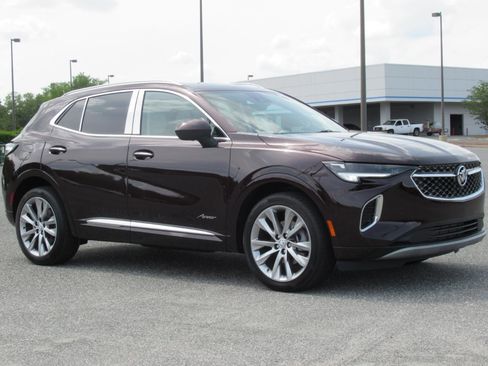 Used 2023 Buick Envision Avenir FWD image 1