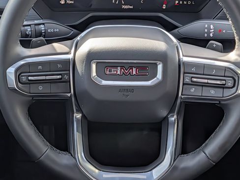 New 2026 GMC Acadia Elevation w/ Elevation Premium Package FWD image 14
