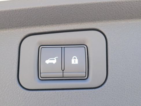 New 2026 Nissan Armada SL w/ Captain's Chari Seat Package AWD/4WD image 13