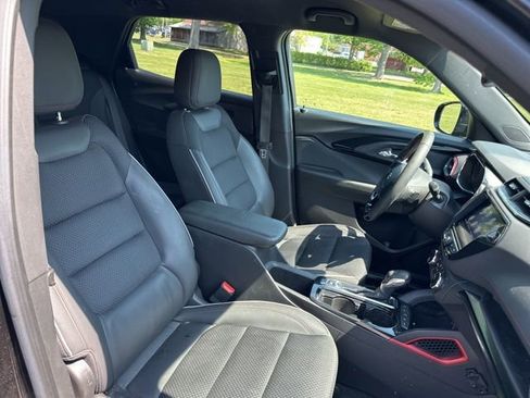Used 2023 Chevrolet TrailBlazer RS w/ Convenience Package AWD/4WD image 27