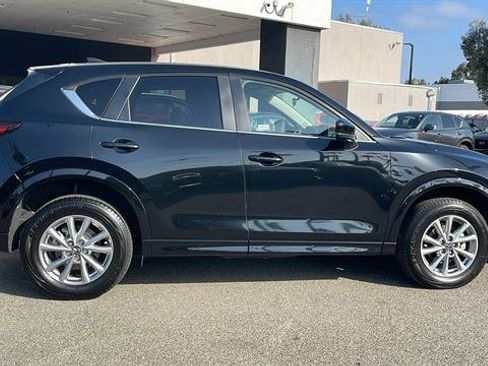Certified 2025 MAZDA CX-5 AWD 2.5 S w/ Select Package image 6