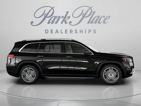 Used 2026 Mercedes-Benz GLS 450 4MATIC image 26