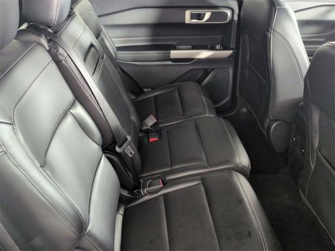 Used 2023 Ford Explorer XLT w/ Equipment Group 202A image 28