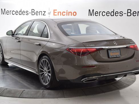 Certified 2026 Mercedes-Benz S 580 4MATIC Sedan image 4