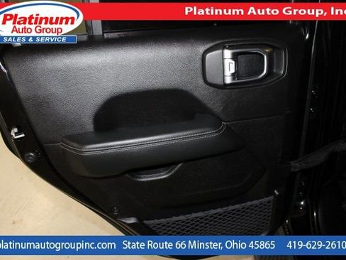 Used 2019 Jeep Wrangler Unlimited Sahara w/ Safety Group image 29