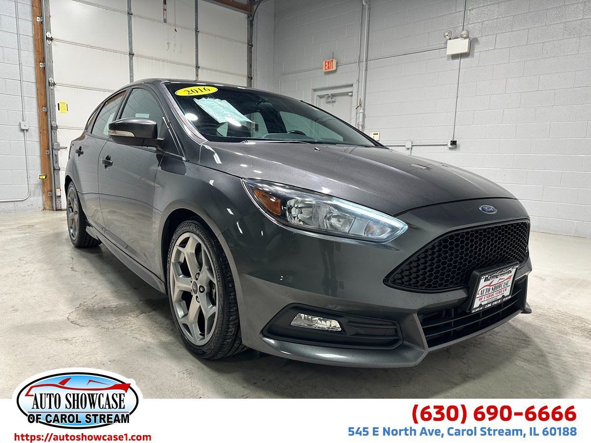 Used 2016 Ford Focus ST FWD image 1