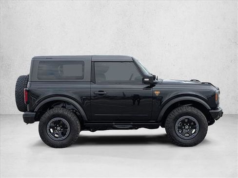 Used 2022 Ford Bronco Badlands AWD/4WD image 4